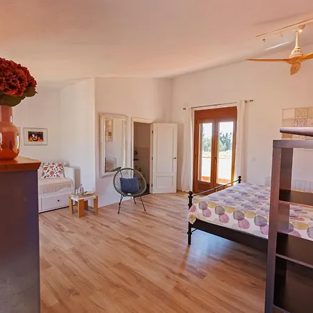 Mas Del Rey Boutique Bed & Breakfast